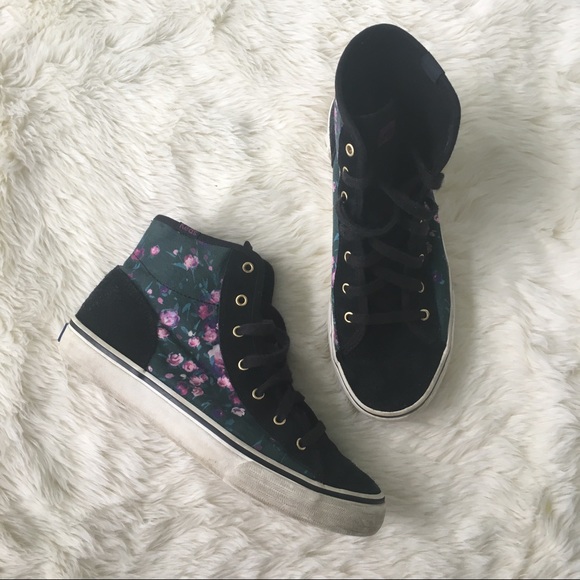 Keds Shoes - Floral Print High Top Keds Sz 7